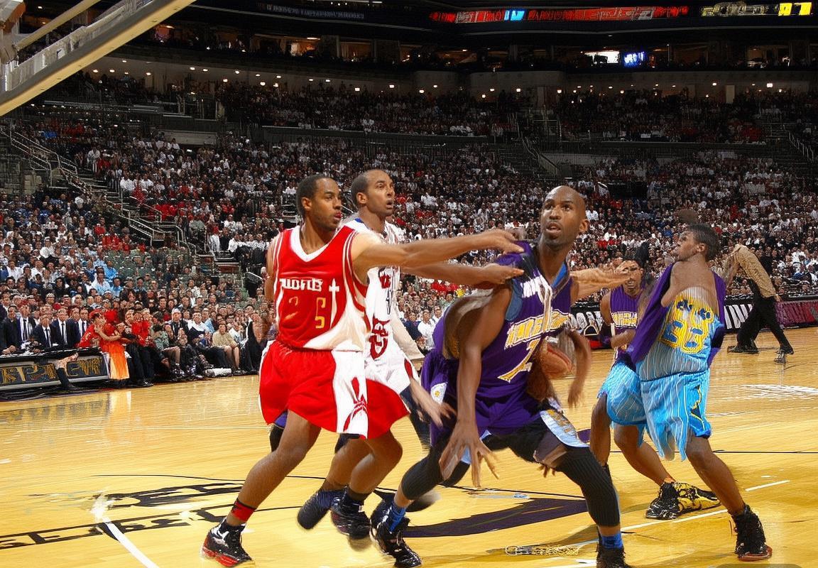 2005姚麦巅峰对决：火箭黄蜂经典之战回顾